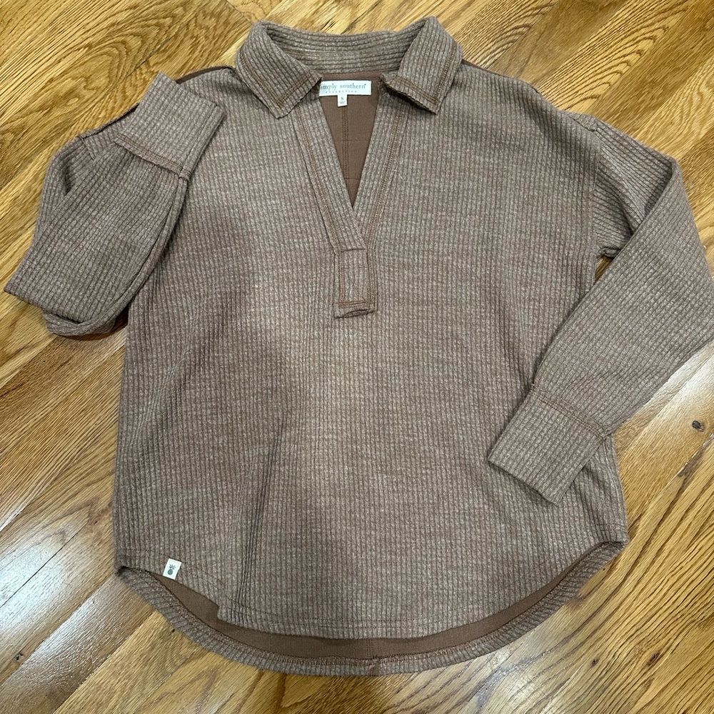 Brown Ribbed. Simply Southern. Small
